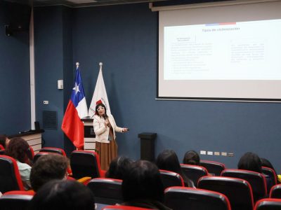 Estudiantes de la carrera de Psicología Sede Temuco reciben capacitación sobre Ley 21.057