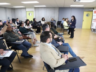 U. Autónoma de Chile certifica a 40 emprendedores de Temuco y Padre Las Casas en gestión, marketing y contabilidad