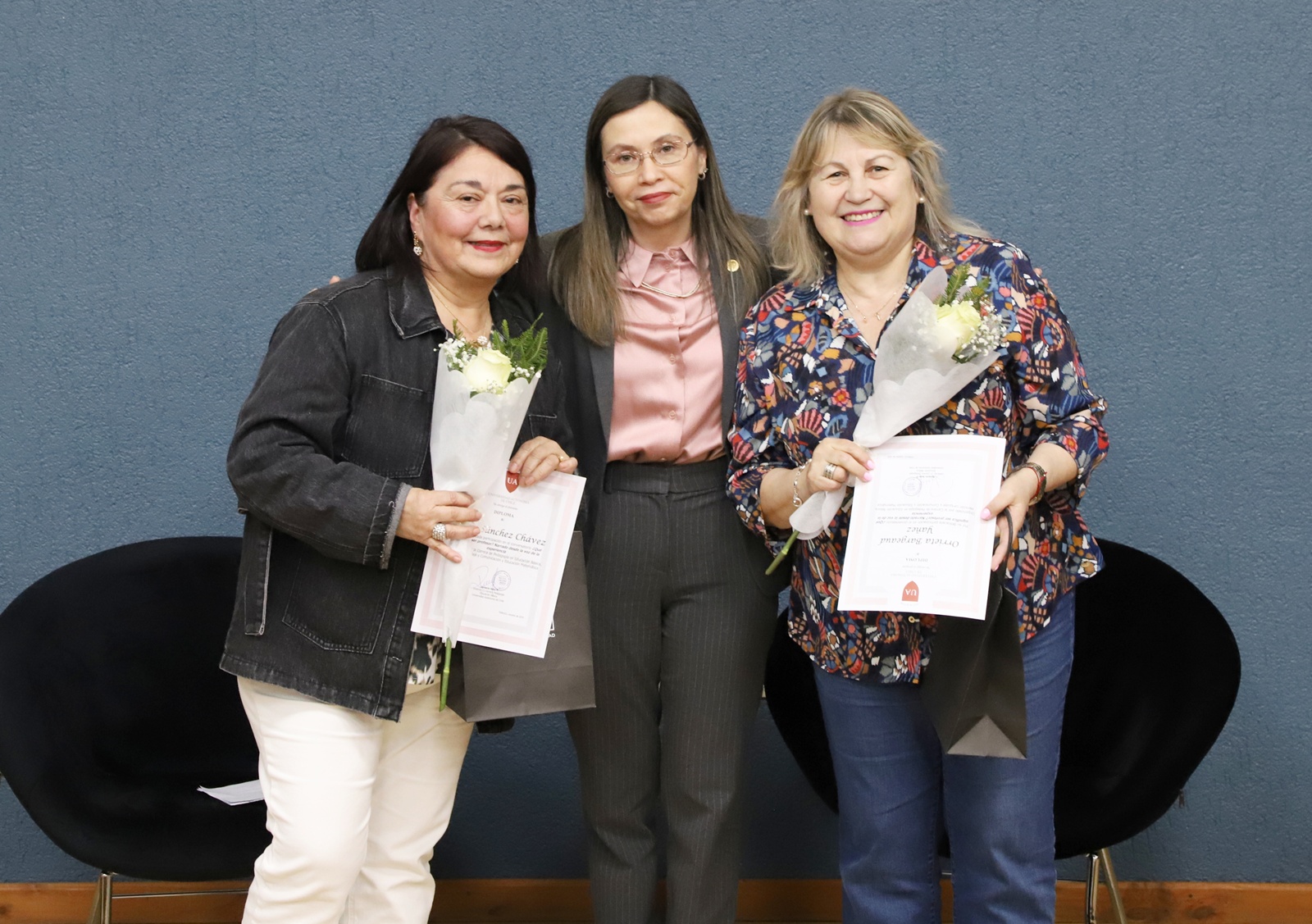 FOTO conversatorio dia del profesor 2