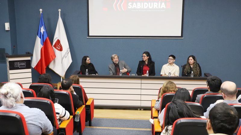 U. Autónoma lanza vodcast Conectando Sabiduría para fortalecer la trayectoria universitaria