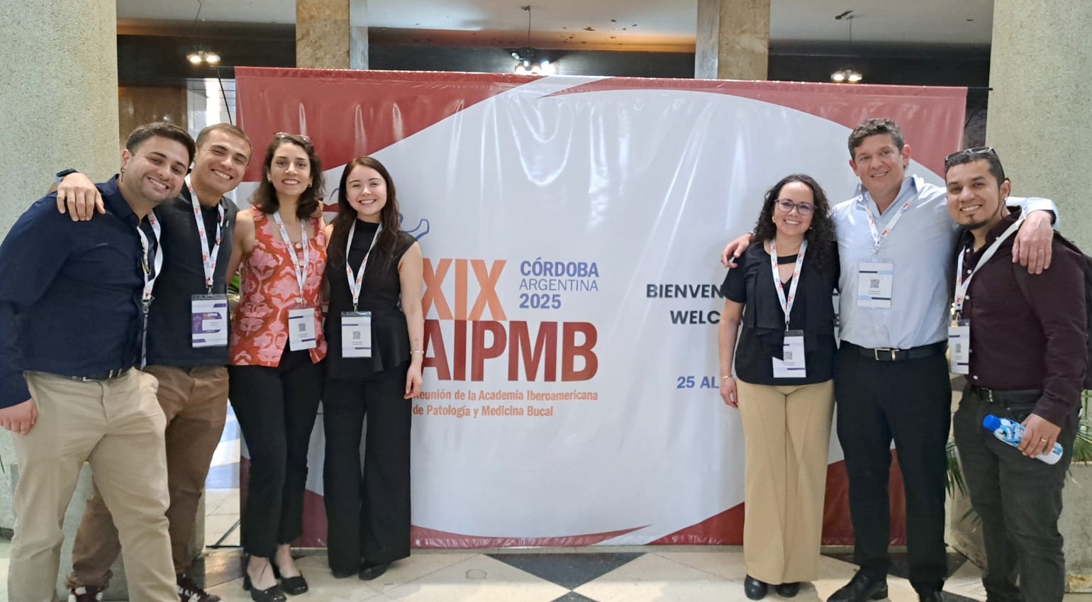 FOTO mencion honorifica docente odontologia 3