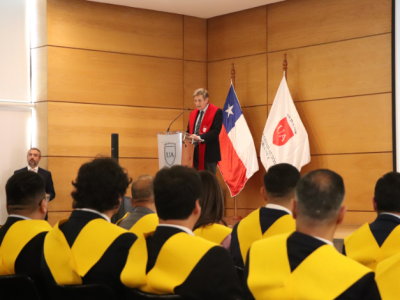 Graduados del Magíster en Emergencias y Desastres culminan su formación junto a representante de la Universidad de Oviedo