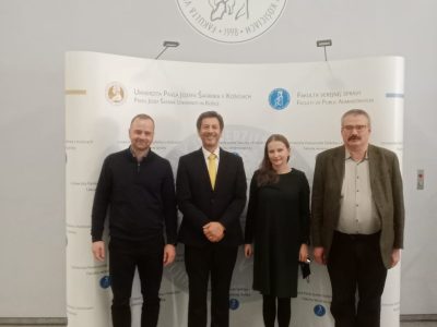 Profesor del Instituto de Investigación en Derecho (IID) dicta conferencia en Eslovaquia