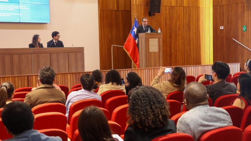 Profesionales de la salud se reúnen en la Universidad Autónoma para actualizar conocimientos en medicina interna
