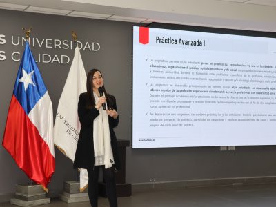 Carrera de Psicología fortaleció formación de estudiantes con coloquio de práctica profesional