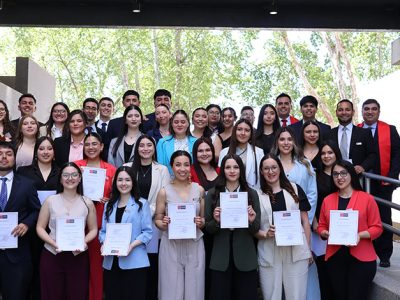 Ceremonia de Investidura marca un hito para estudiantes de Ingeniería en Control de Gestión