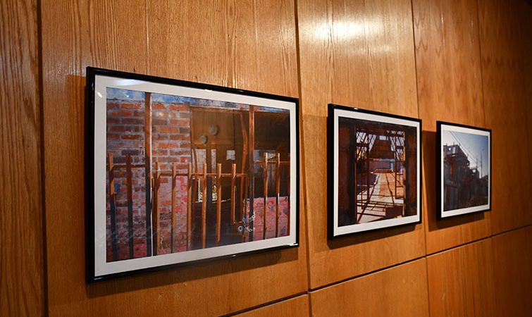 Exposición “Personal y transferible” invita a reflexionar sobre lo cotidiano a través de la cerámica
