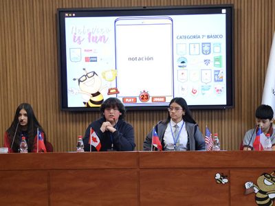Concurso de Deletreo Bilingüe reunió a estudiantes de 16 colegios en la Universidad Autónoma de Chile