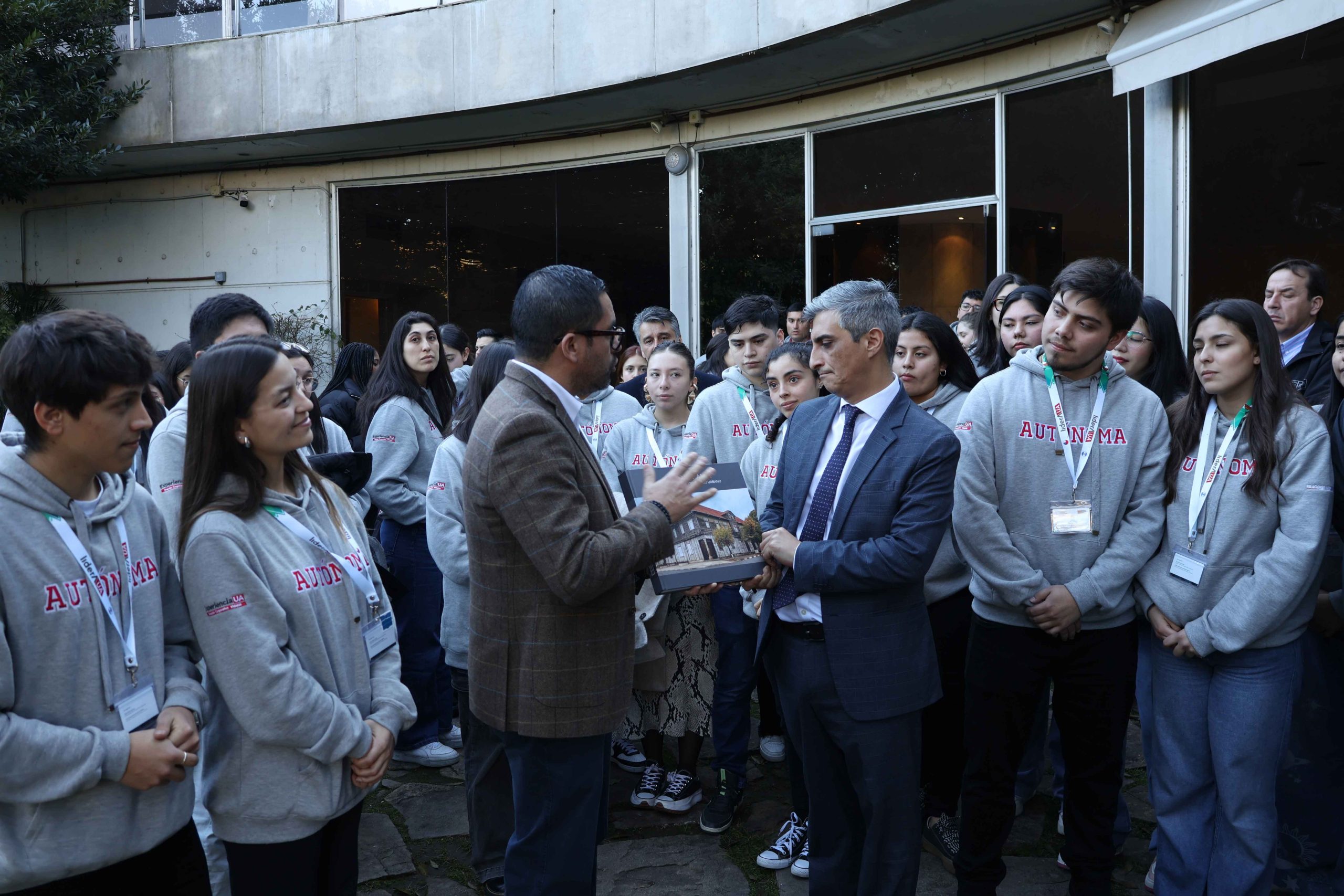 lideraua25 02 scaled