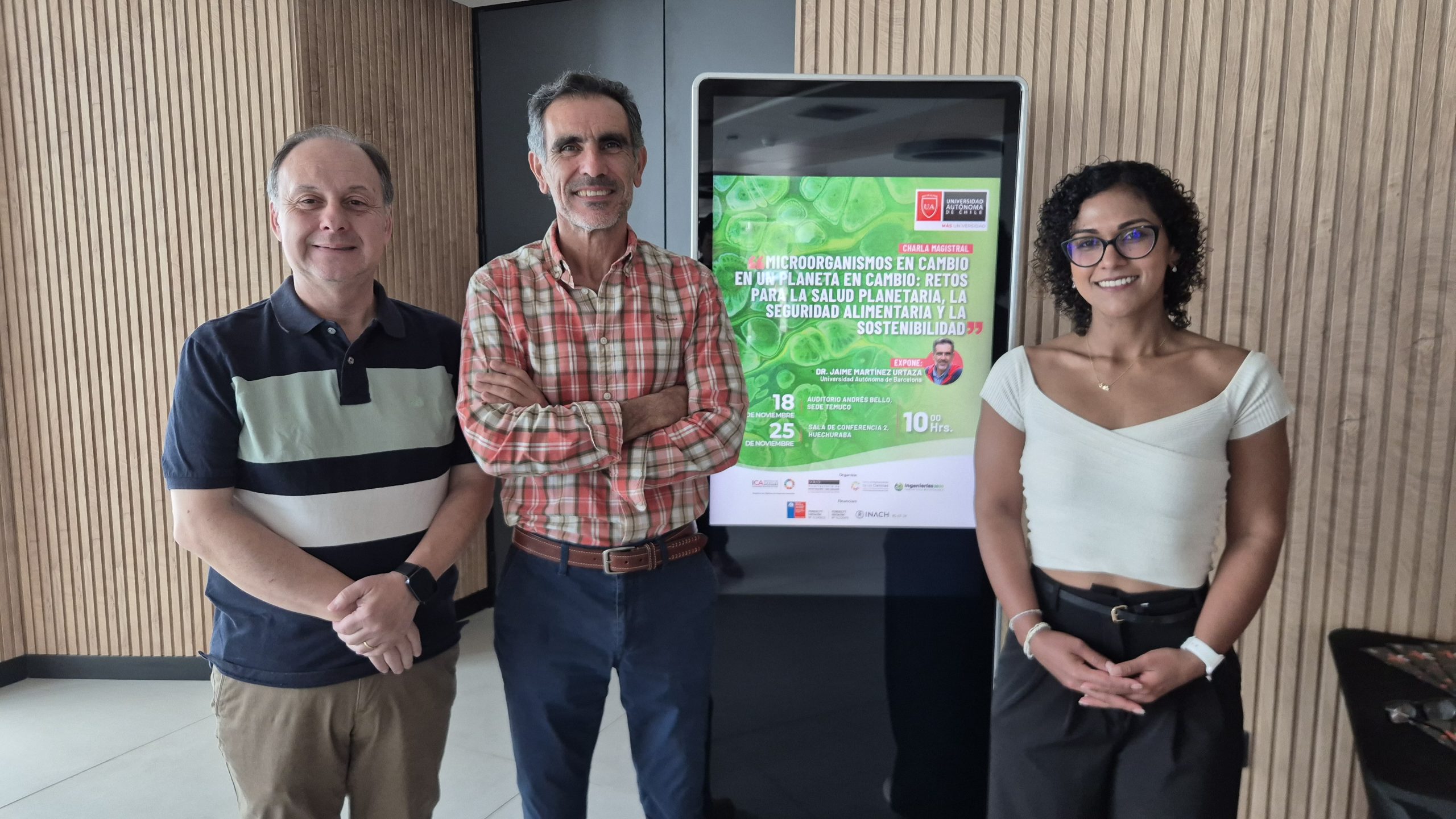 Experto internacional realizó charla en la Autónoma: 