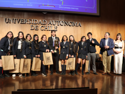 Final del Debate Escolar Barrancas 2025 reunió a jóvenes debatientes en la Universidad Autónoma de Chile