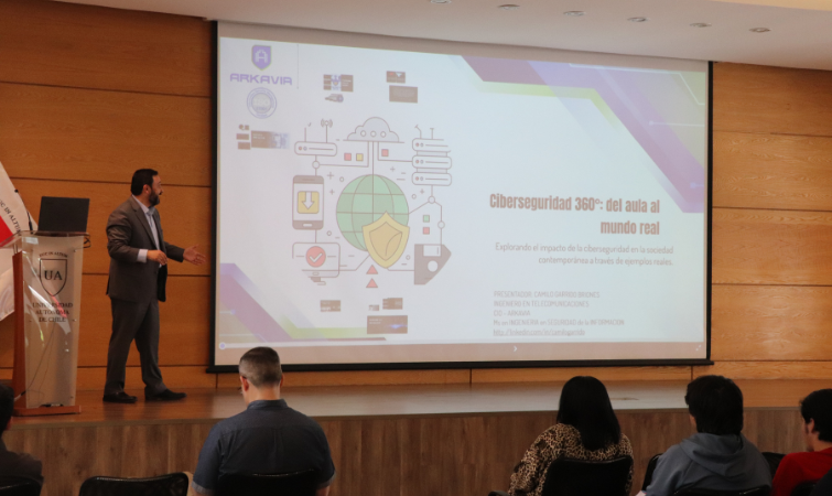 Día de la Informática reunió a estudiantes en torno a tecnología, innovación y comunidad 