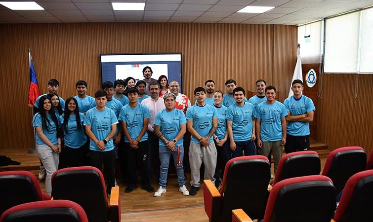 Estudiantes de la Universidad Autónoma se suman como voluntarios a los Juegos Binacionales de Integración Andina Maule 2025