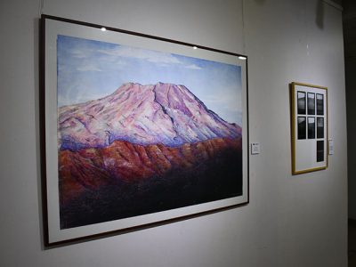 Extensión Cultural de la U. Autónoma inauguró exposición de Académicos de Artes Visuales en el Teatro Regional del Maule