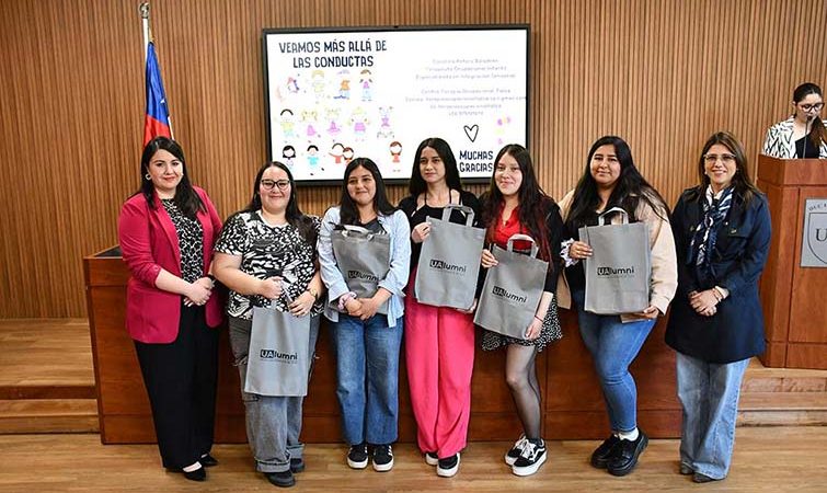 Primer encuentro reunió a egresados, empleadores y profesores guía de Pedagogía en Educación Diferencial