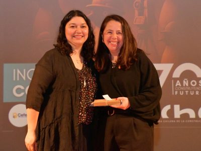 Académica aporta mirada estratégica en emotiva conmemoración de los 70 años de la Escuela de Ingeniería en Construcción en la UACh