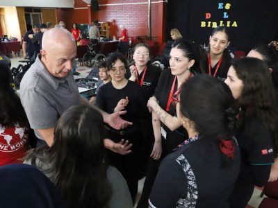 Ruedas por el mundo: U. Autónoma realiza operativo de ayudas técnicas para personas en situación de discapacidad