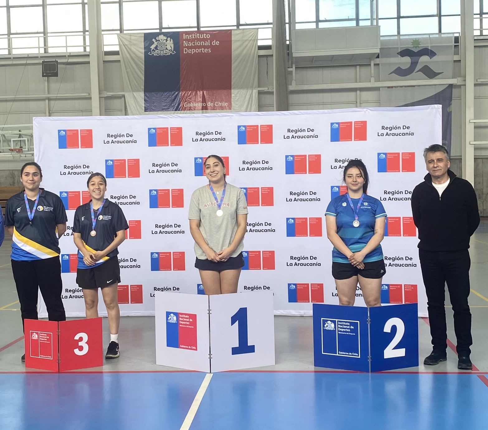 FOTO primer lugar campeonato de tenis mesa 1