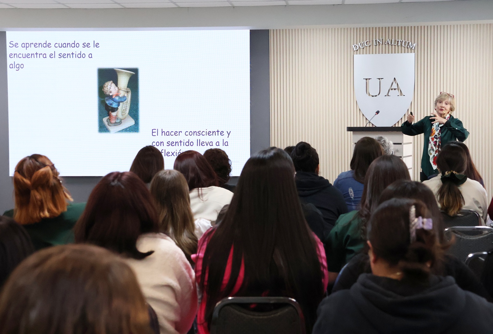 FOTO seminario de infancia y arte 1