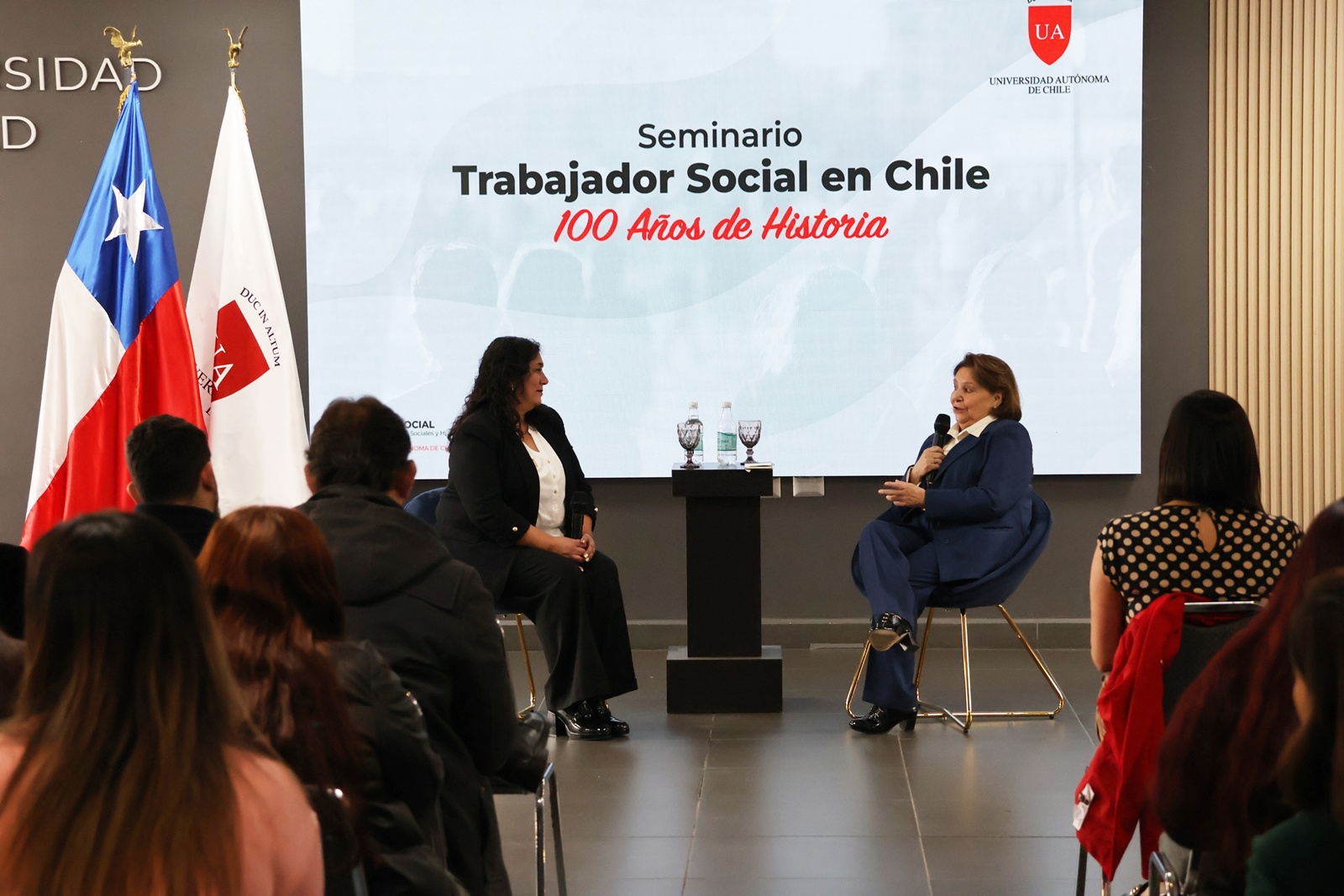 FOTO seminario trabajo social 1