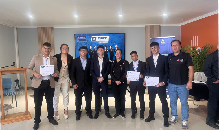 Estudiantes de la Carrera de Educación Física presentan sus investigaciones en el IX Encuentro de Iniciación Científica en Chillán