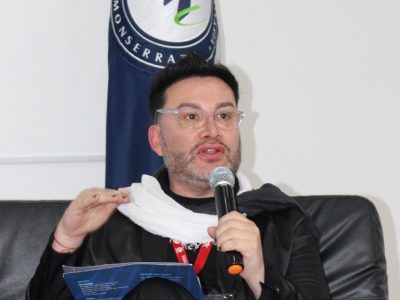 Director Académico de Postgrado participa como conferencista central en encuentro internacional de investigación en Colombia