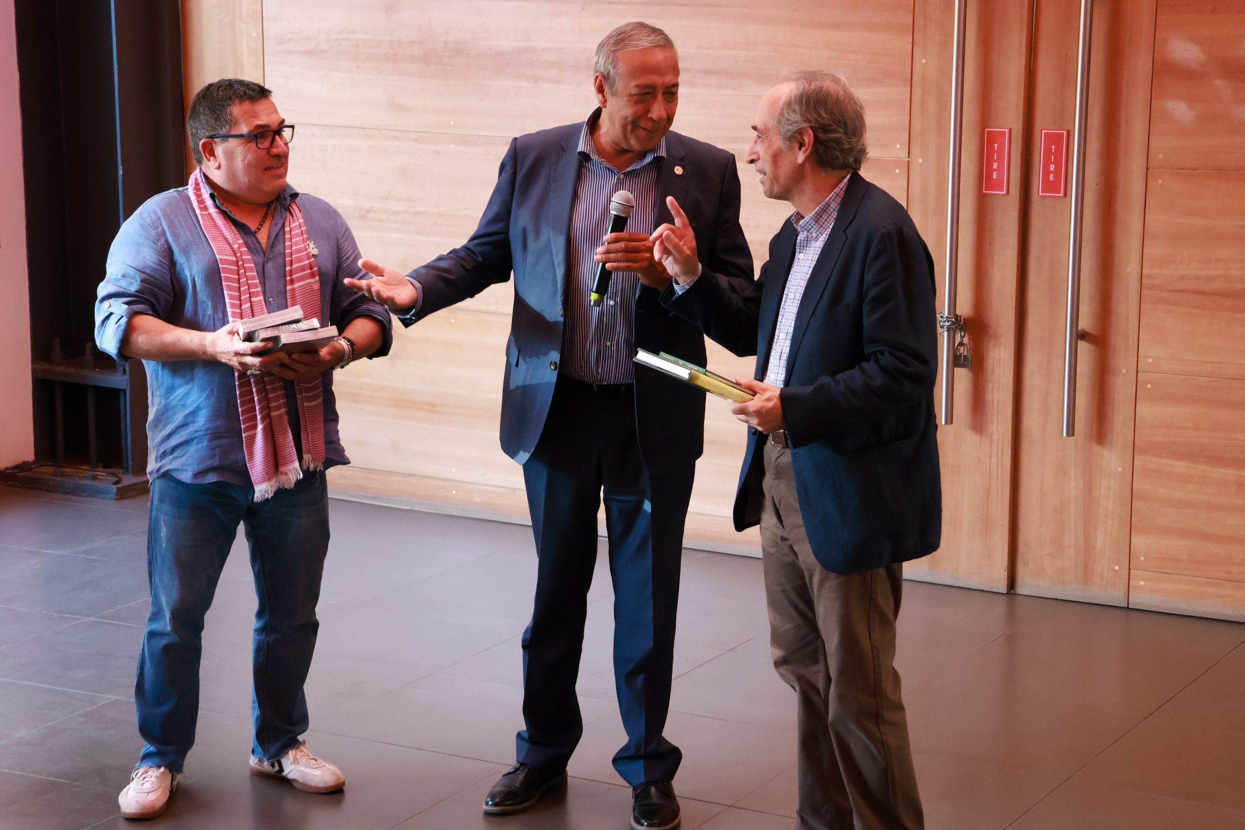 inauguracion arte 16 scaled