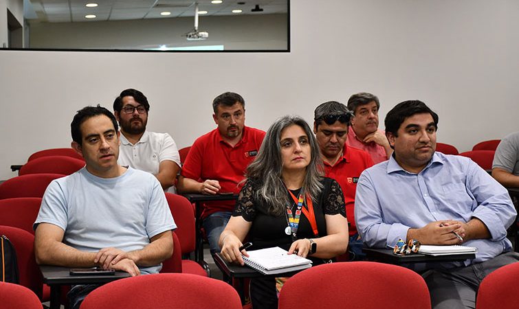 Dirección de Vinculación con el Medio realizó cuatro jornadas de socialización del Fondo Anual VcM 2026 en la Sede Talca