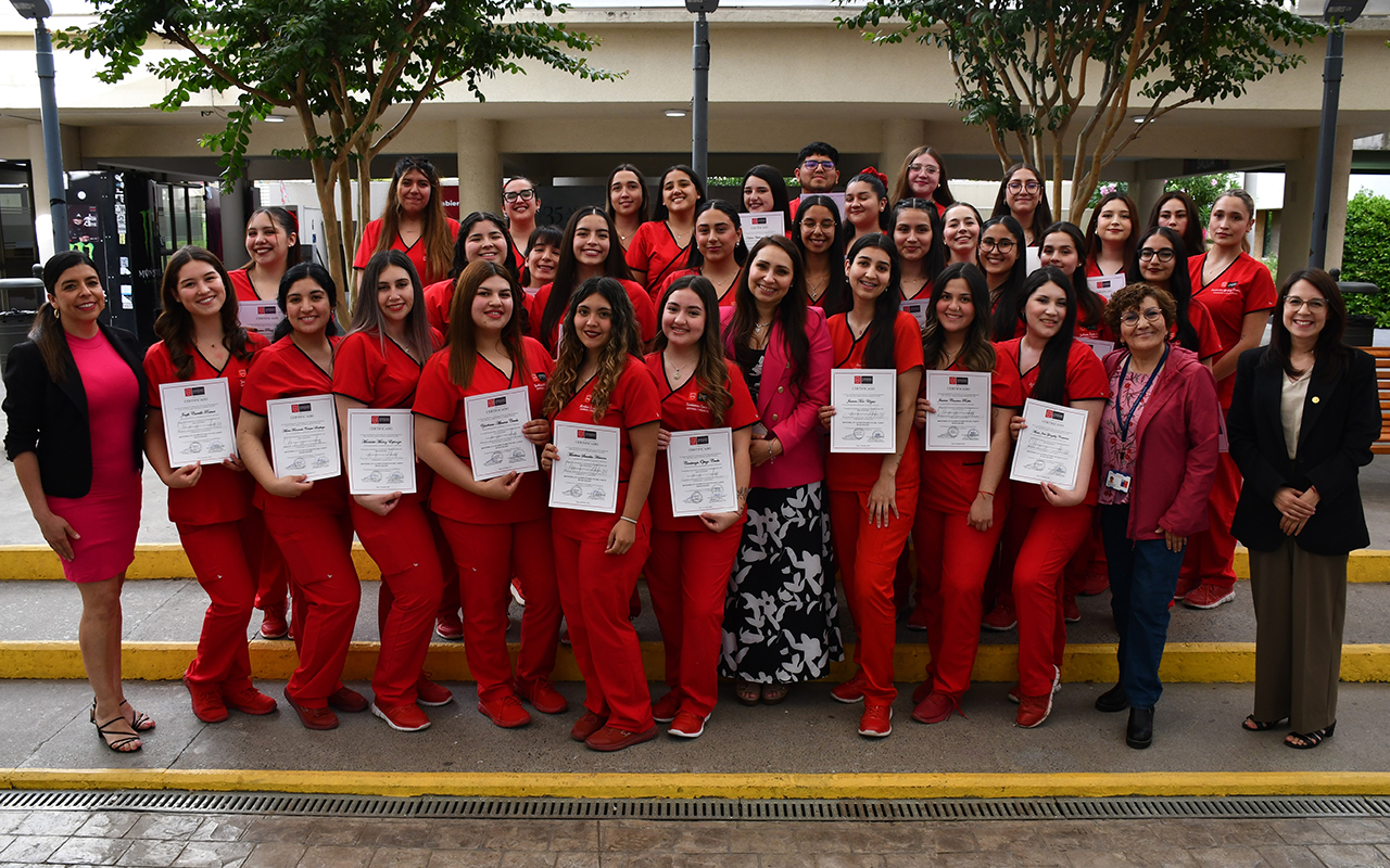Universidad Autónoma realizó taller de preparación para el parto y certificó monitores en la materia