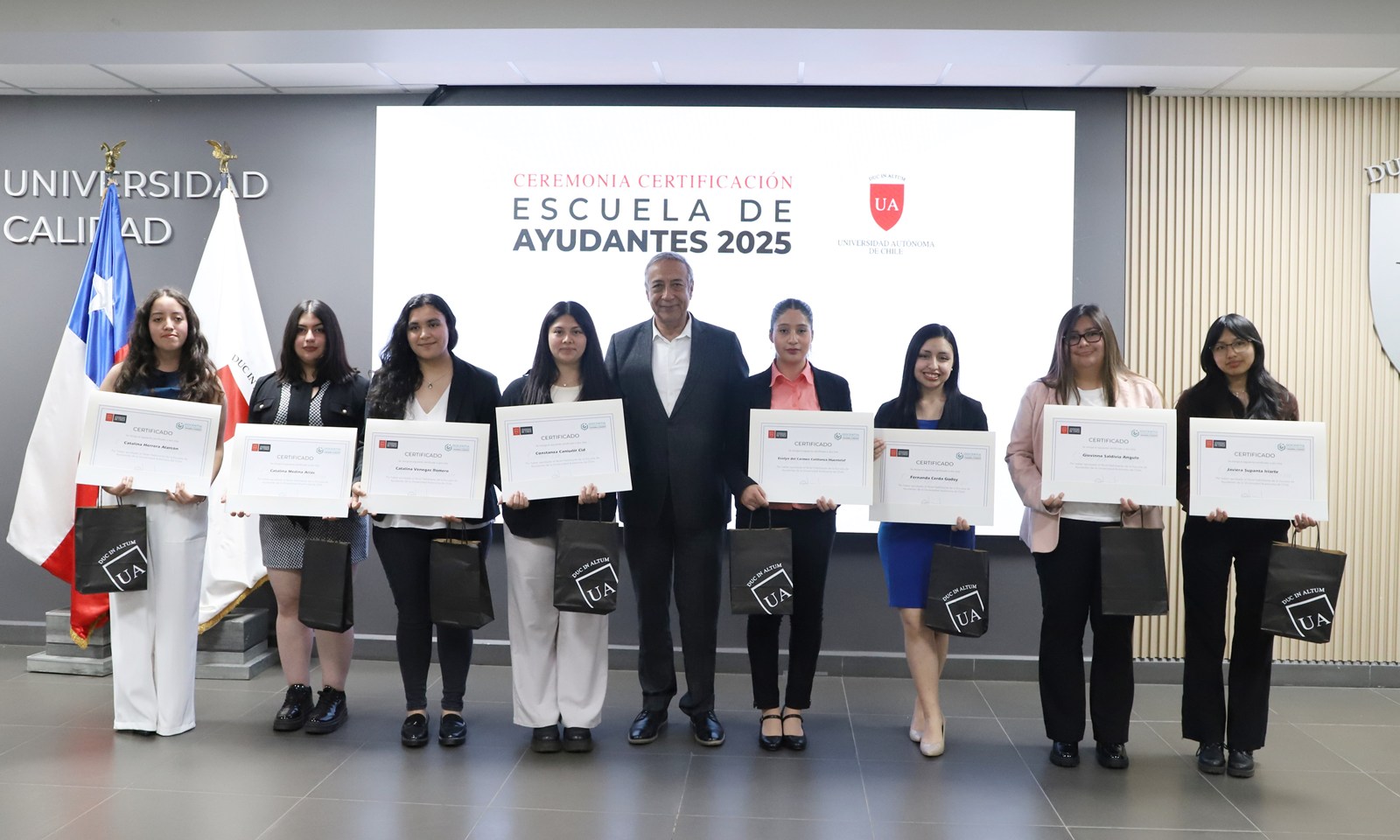 FOTO certificacion escuela de ayudantes 3