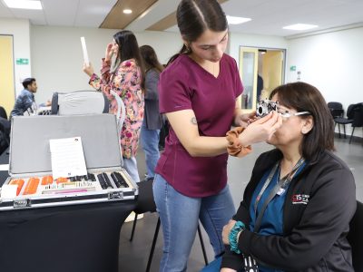 Universidad impulsa la “Semana del Autocuidado II” con operativo oftalmológico en Temuco