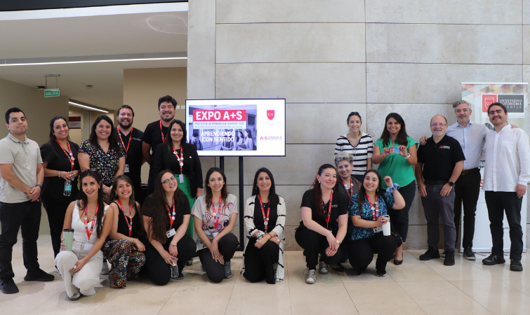 EXPO A+S destaca el compromiso social y la formación ciudadana de estudiantes de la Universidad Autónoma