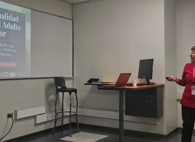 Estudiantes de Obstetricia y Puericultura se forman como consejeros en Salud Sexual y Reproductiva