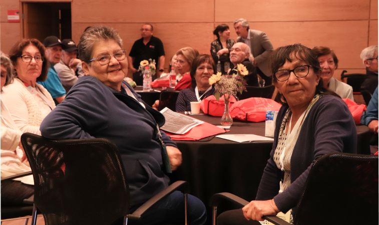 III Feria Comunitaria para la Persona Mayor reúne a vecinos en una jornada de aprendizaje y autocuidado