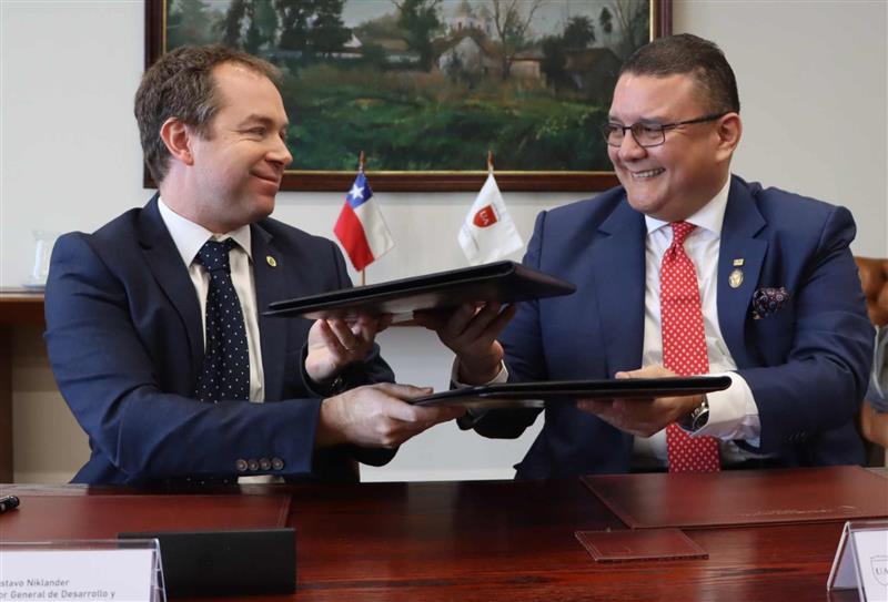 Presidente AOP Panama 2