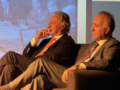 Rector Dr. Teodoro Ribera participa en lanzamiento de libro de ex embajador Pablo Cabrera