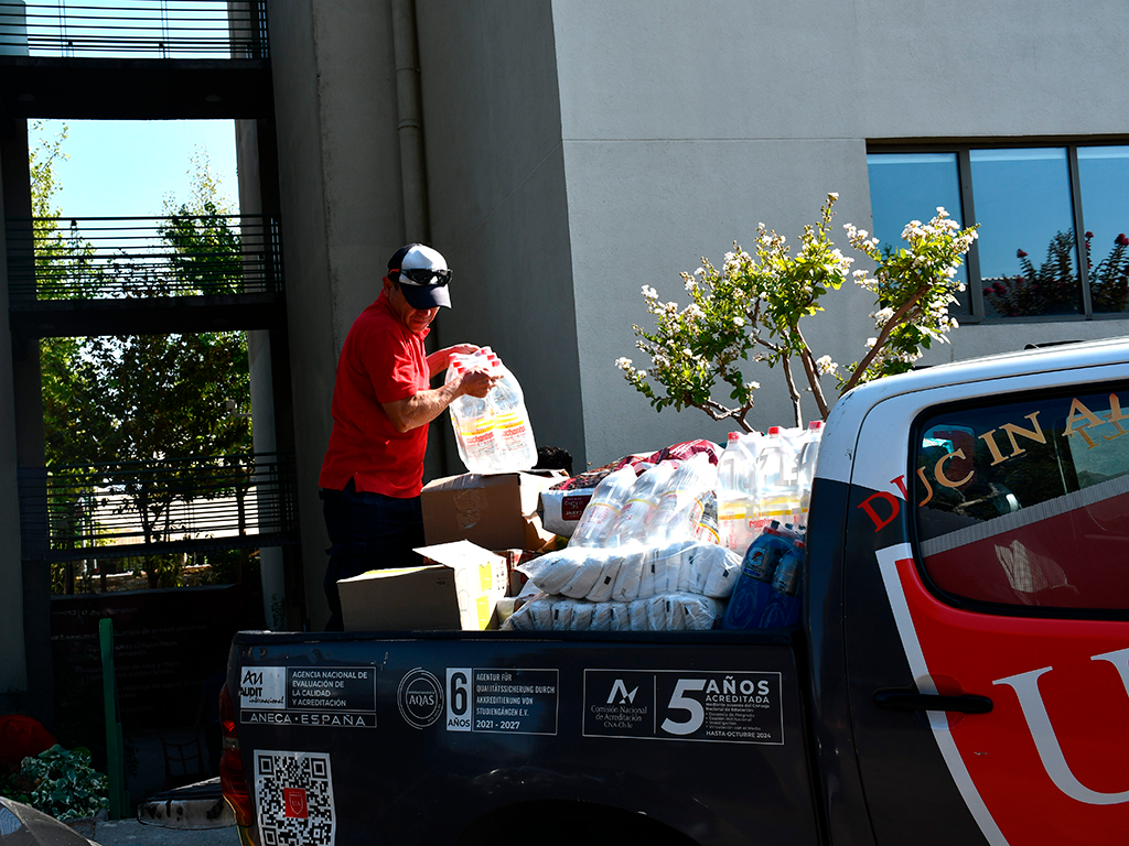 Colaboradores de la Universidad Autónoma se movilizan solidariamente en apoyo a zonas afectadas por incendios