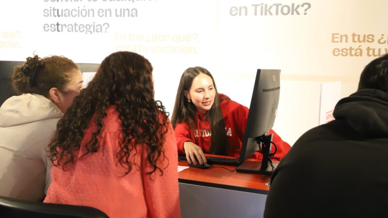 Universidad inicia proceso de matrícula 2026 con atención online y presencial