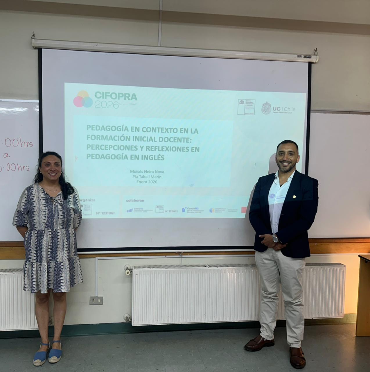 Carrera de Pedagogía en Inglés presentó ponencia en congreso internacional sobre la formación docente