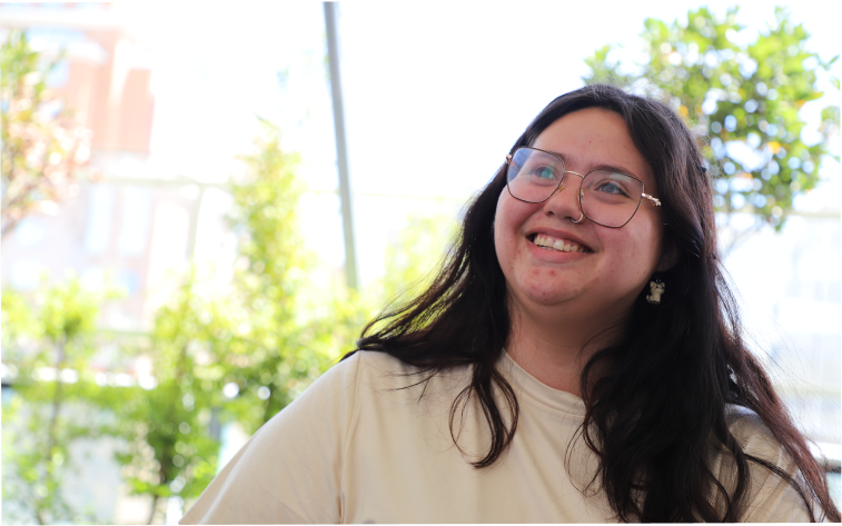 Bienvenida Estudiantes 2026 Sede Santiago: ¿Cómo se vive la vuelta universitaria de una profesora que volvió a ser mechona?