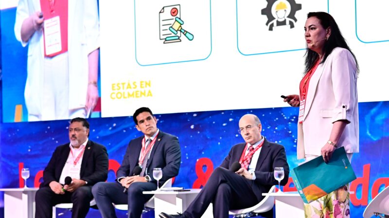 Universidad Autónoma de Chile participa en congreso internacional sobre el futuro del trabajo sostenible