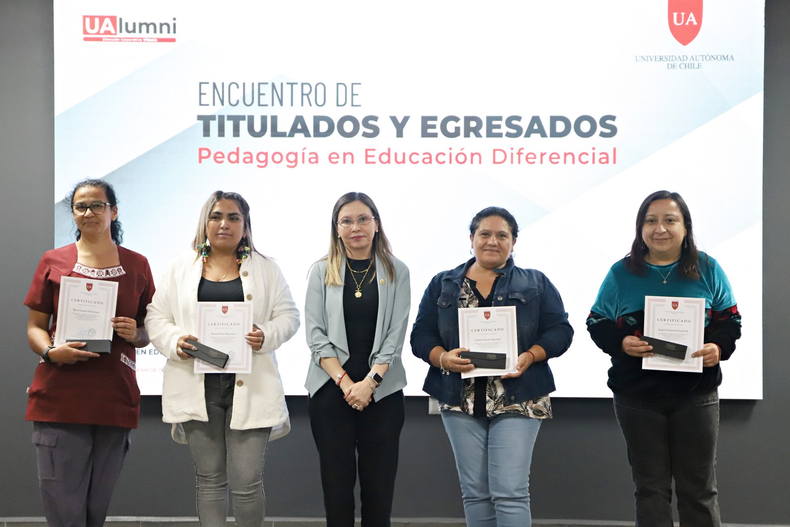 FOTO encuentro titulados diferencial 3