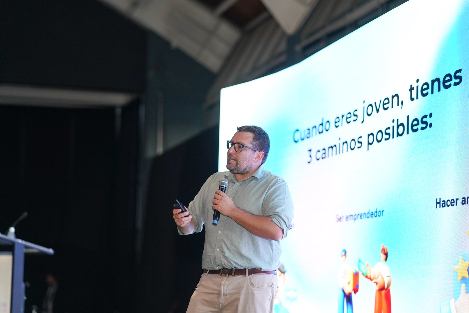 FOTO ualumni day en temuco 2