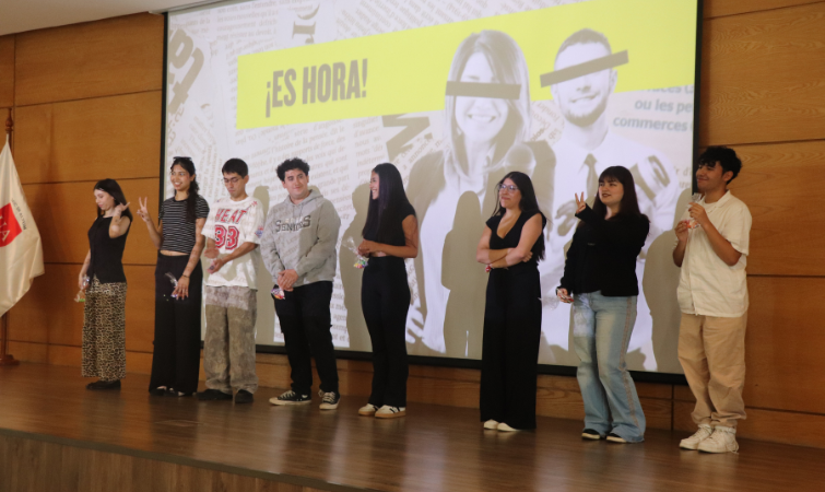 Programa de mentorías busca acompañar a estudiantes de primer año de Periodismo