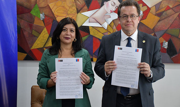 Universidad Autónoma de Chile y Superintendencia de Educación firman convenio de colaboración