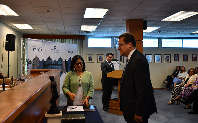 Vicerrector de la Sede Talca jura como Abogado Integrante editada