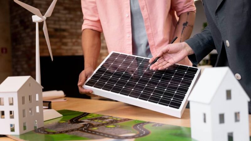 Proyecto de Ciencia Ciudadana de la U. Autónoma comienza etapa de evaluación de factibilidad solar y eólica en Maipú