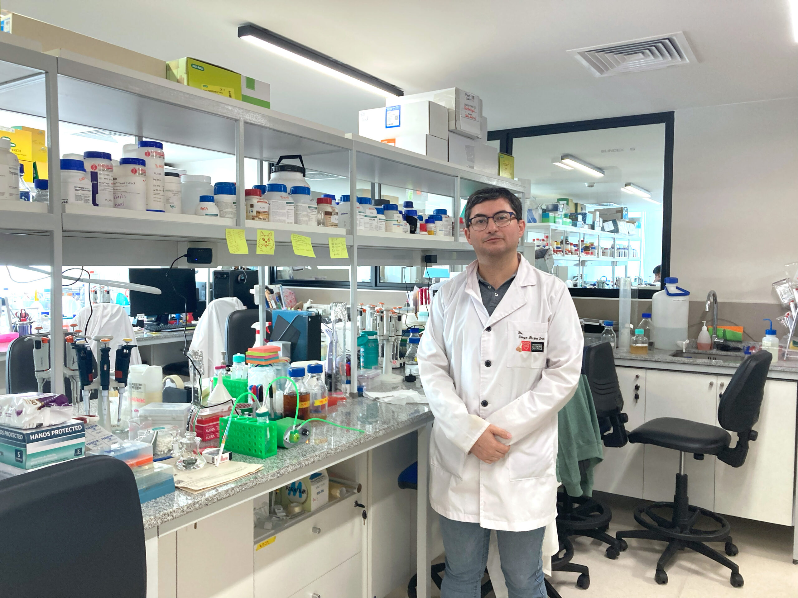 Investigadores chilenos identifican pieza clave que conecta el humo del cigarrillo con la hipertensión arterial pulmonar