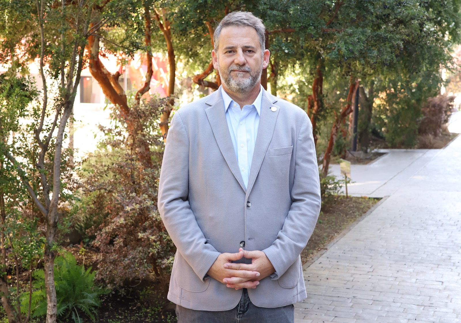 FOTO diretor en consejo cci