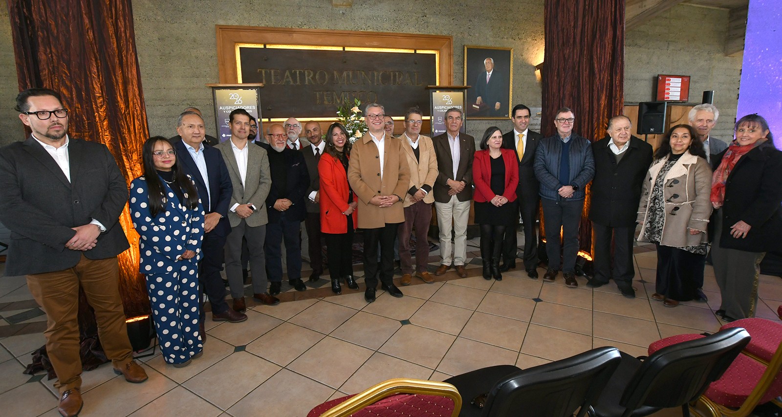 FOTO firma convenio ua y tmt 2